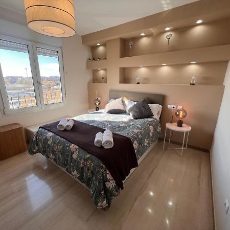 גרנדה H&H Suite Train Station Apartament מראה חיצוני תמונה