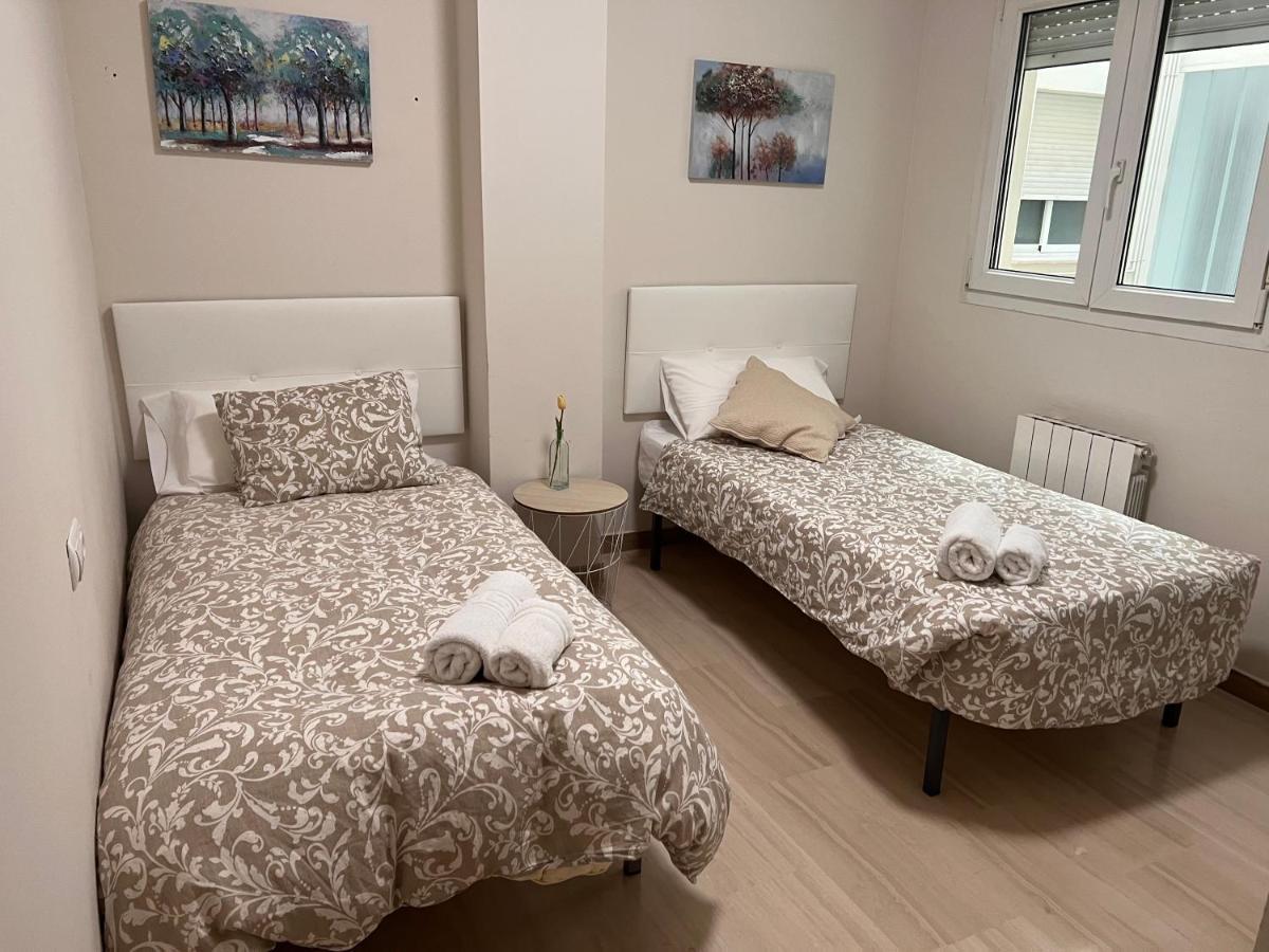 גרנדה H&H Suite Train Station Apartament מראה חיצוני תמונה